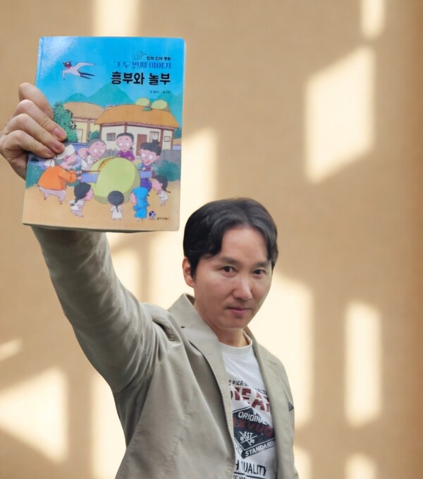 출판사 와이앤북스(Y&Books)의 김용보 대표. (제공: 김용보 대표) ⓒ천지일보 2025.05.19.