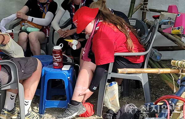 [천지일보 부안=김도은 기자] 전북도가 2023년 세계스카우트잼버리 실패 이후 2036 하계올림픽 유치에 도전하고 있다. 부안 지역 주민들은 미흡했던 당시 준비에 쓴소리를 던지고 대학생들은 올림픽 유치에 대한 기대와 우려를 동시에 나타냈다. 전북이 세계를 다시 초대할 준비가 됐는지에 대한 질문은 지금도 진행 중이다. 사진은 2023년 행사 당시 모습. ⓒ천지일보 2025.06.04.