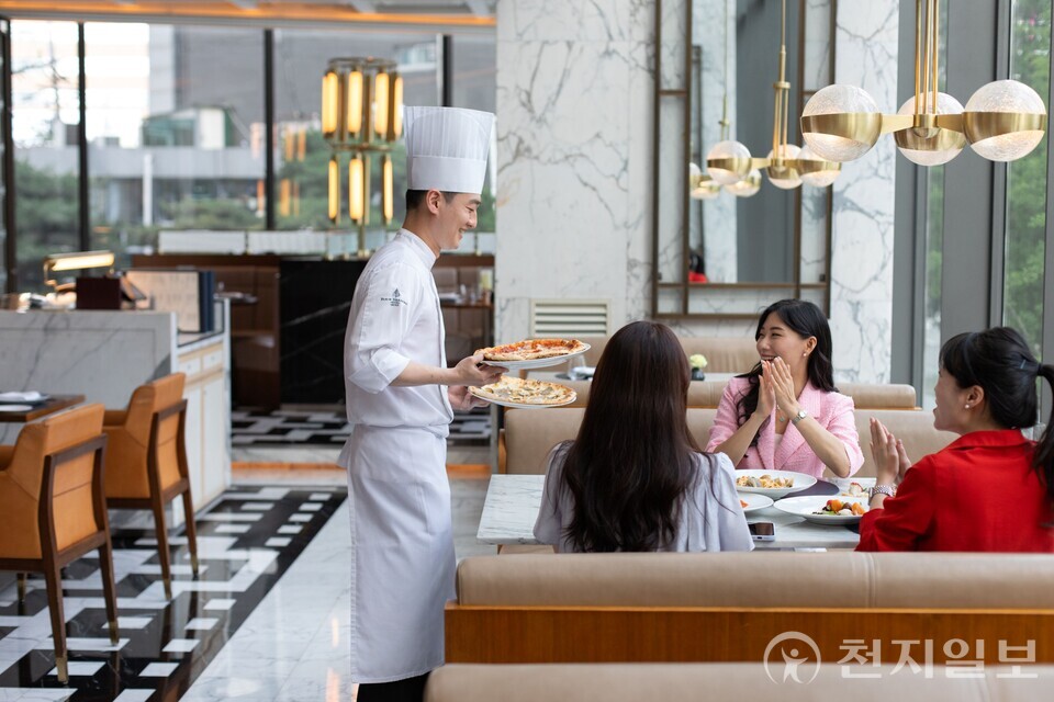 포시즌스 호텔 서울 여름 시즌 프로모션. (제공: 포시즌스 호텔 서울) ⓒ천지일보 2025.07.18.