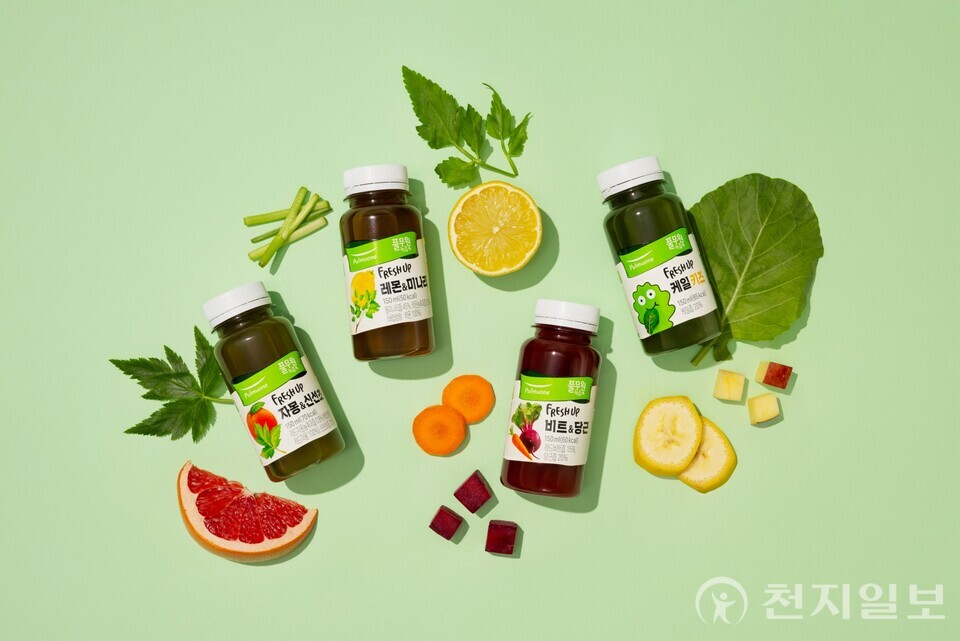 풀무원녹즙이 바쁜 일상 속에서 녹즙을 더 맛있고 건강하게 즐길 수 있는 ‘프레시업’ 신제품 4종을 출시했다. (제공: 풀무원녹즙) ⓒ천지일보 2025.07.30.
