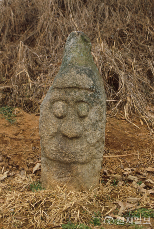 부안 죽림리 석장승 중 남장승 정면 ⓒ천지일보 2025.08.11.