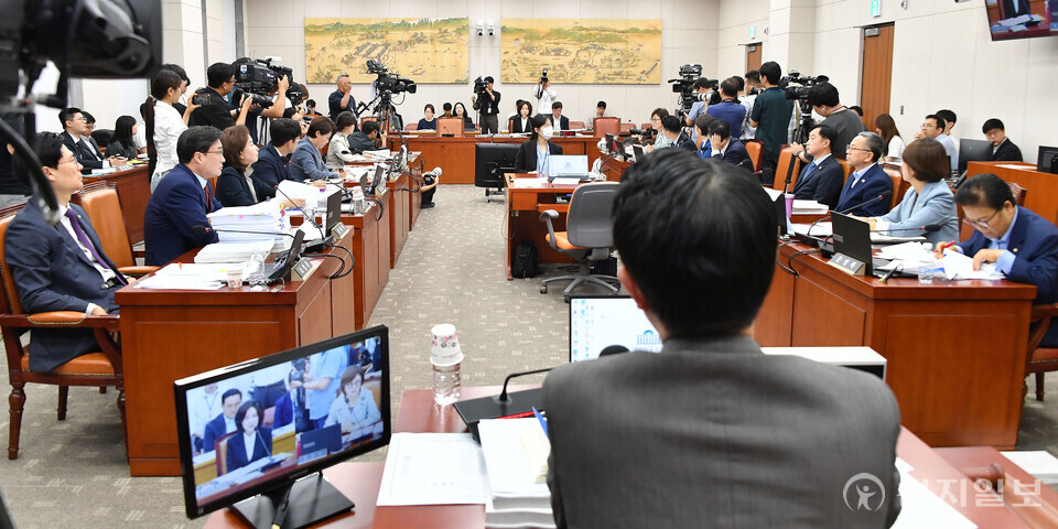 [천지일보=박준성 기자] 16일 서울 여의도 국회 교육위원회에서 이진숙 사회부총리 겸 교육부 장관 후보자 인사청문회가 열리고 있다.ⓒ천지일보 2025.07.16.