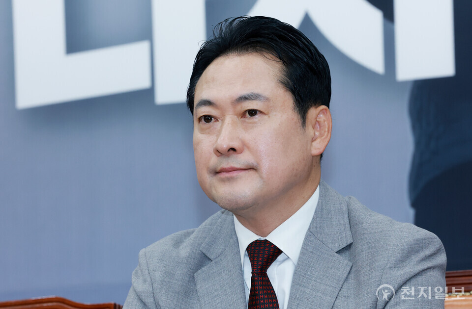 [천지일보=박준성 기자] 국민의힘 장동혁 대표가 27일 서울 여의도 국회에서 열린 최고위원회의에 참석해 자리하고 있다.ⓒ천지일보 2025.08.27.