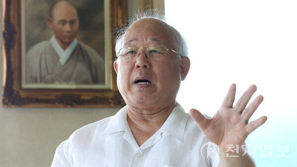 [천지일보=남승우 기자] 전보삼 만해기념관장이 지난달 8일 경기 광주시 남한산성에 위치한 만해기념관에서 인터뷰를 하고 있다. ⓒ천지일보 2025.09.19.