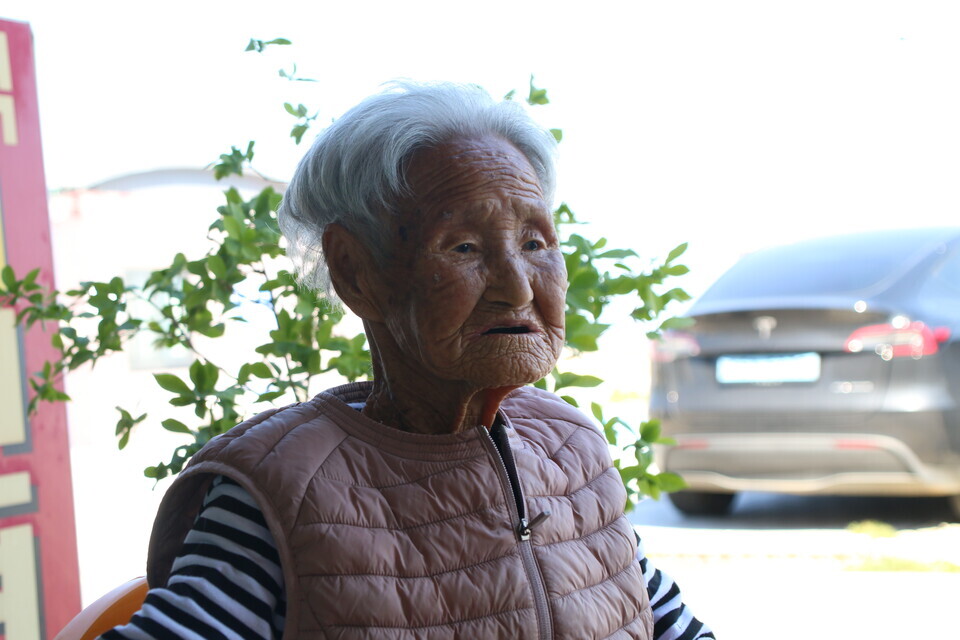 [천지일보=배다솜 수습기자] 이금순씨가 천지일보와 인터뷰를 하고 있다. ⓒ천지일보 2025.10.06.