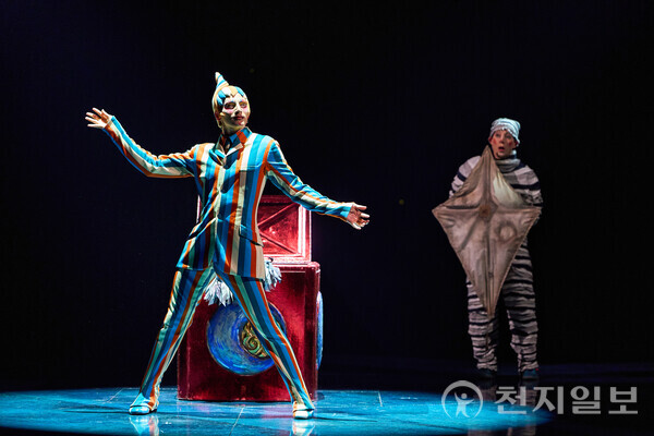 태양의서커스, 쿠자(KOOZA)는 태양의서커스 투어 공연 중에서도 가장 대담한 작품으로 손꼽힌다. (제공: (주)마스트 인터내셔널) ⓒ천지일보 2025.11.09.