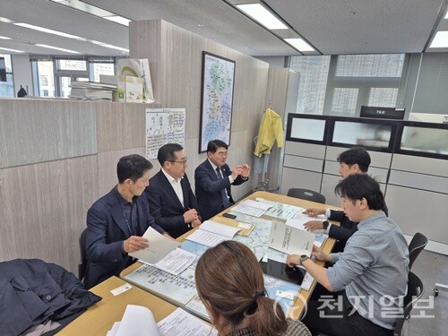 환경부 방문. (제공: 경남도청)ⓒ천지일보 2025.11.13.