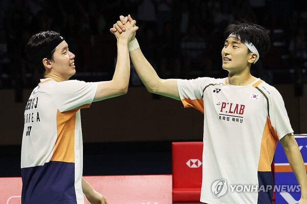 김원호-서승재(왼쪽) (출처:연합뉴스 자료사진)