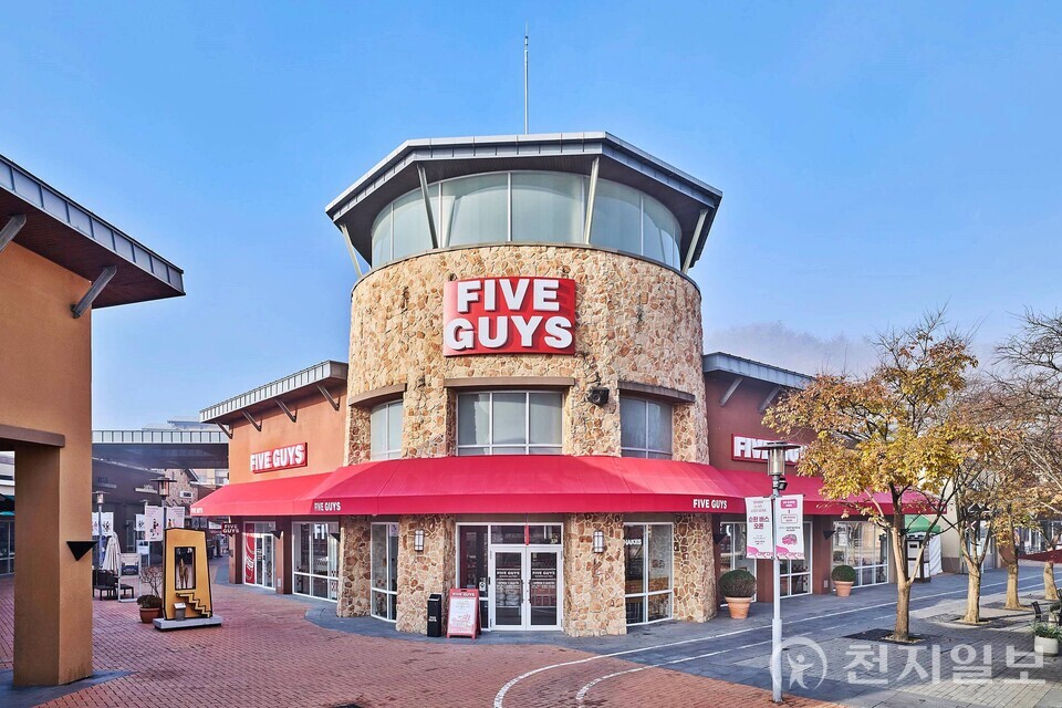 신세계여주아울렛, '파이브가이즈' 입점. (제공: 신세계사이먼) ⓒ천지일보 2025.11.17.