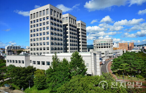 진주시청 전경. (제공: 진주시청) ⓒ천지일보 2025.11.19.