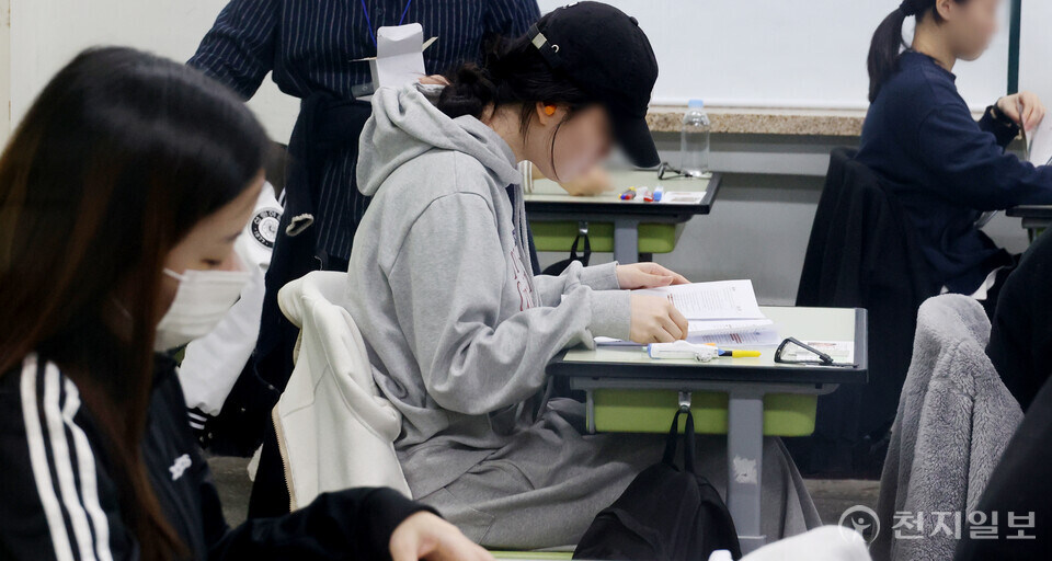 [천지일보=박준성 기자] 2026학년도 대학수학능력시험(수능)이 실시된 13일 서울 광진구 광남고등학교 고사장에서 수험생들이 시험을 준비하고 있다. (사진공동취재단)ⓒ천지일보 2025.11.13.