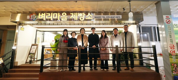 안양시의회 보사환경위원회, 안양시장애인보호작업장 벼리마을 현장 방문. (제공: 안양시의회) ⓒ천지일보 2025.11.25.