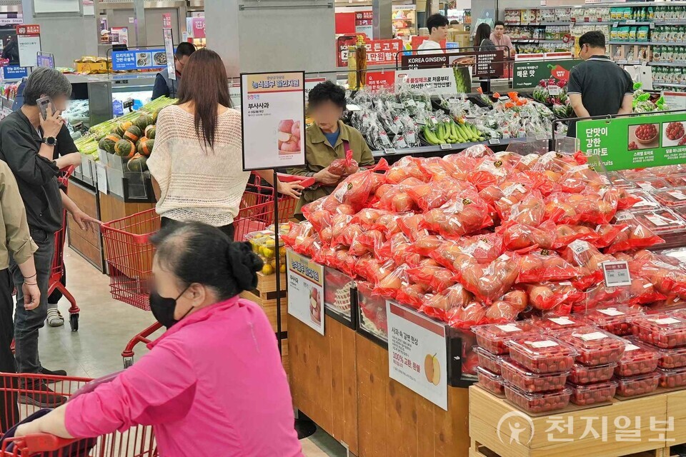 롯데마트 제타플렉스 서울역점 농산 매장 전경. (제공: 롯데마트. 기사와 무관함) 