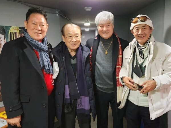 현석, 이순재, 한지일, 정운용. (출처: 한지일 SNS)