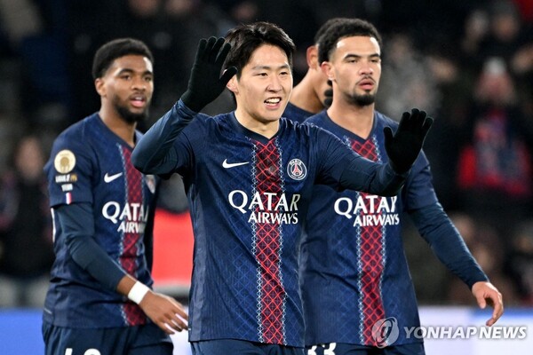 골 넣고 기뻐하는 이강인 (출처:AFP=연합뉴스)