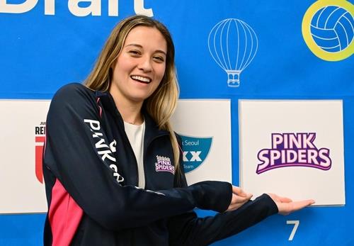 외국인 선수 드래프트서 흥국생명 지명을 받은 레베카 (출처:한국배구연맹)