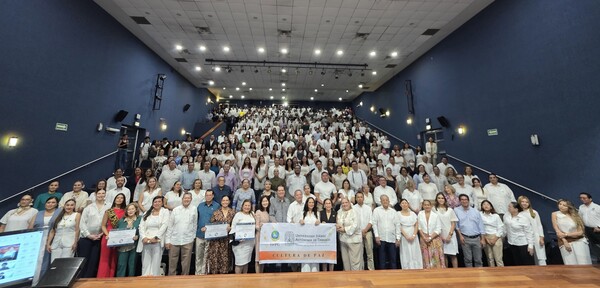 UJAT 평화위원회 출범식이 진행된 가운데 참석자들이 기념사진을 촬영하고 있다. (제공: ㈔세계여성평화그룹 IWPG)