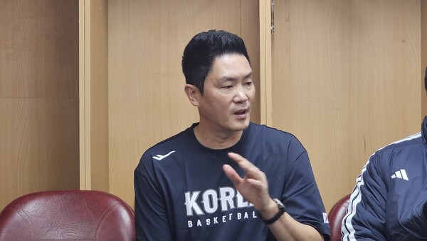 전희철 대표팀 임시 감독 (출처:연합뉴스)