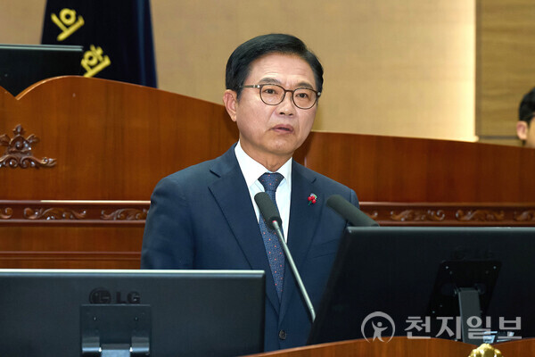 김석필 천안시장 권한대행이 20일 시정연설을 하고 있다. (제공: 천안시) ⓒ천지일보 2025.11.25.