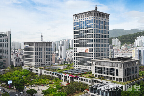 부산시청 전경. (제공: 부산시청) ⓒ천지일보 2025.11.26.