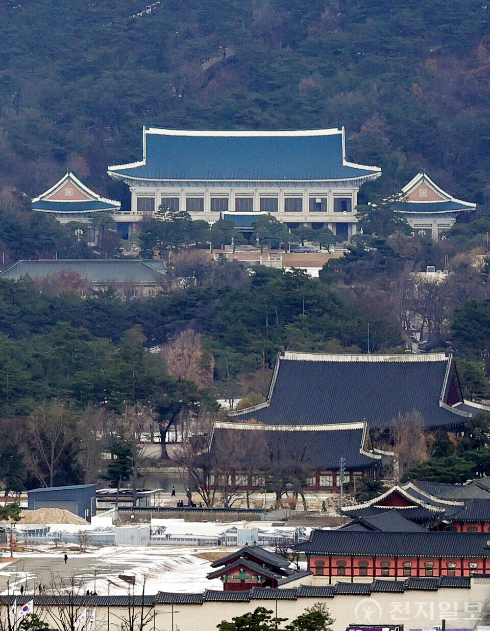 포토] 대통령실 “성탄절쯤 청와대 이전 완료” < 천지포토 < 정치일반 < 정치 < 기사본문 - 천지일보