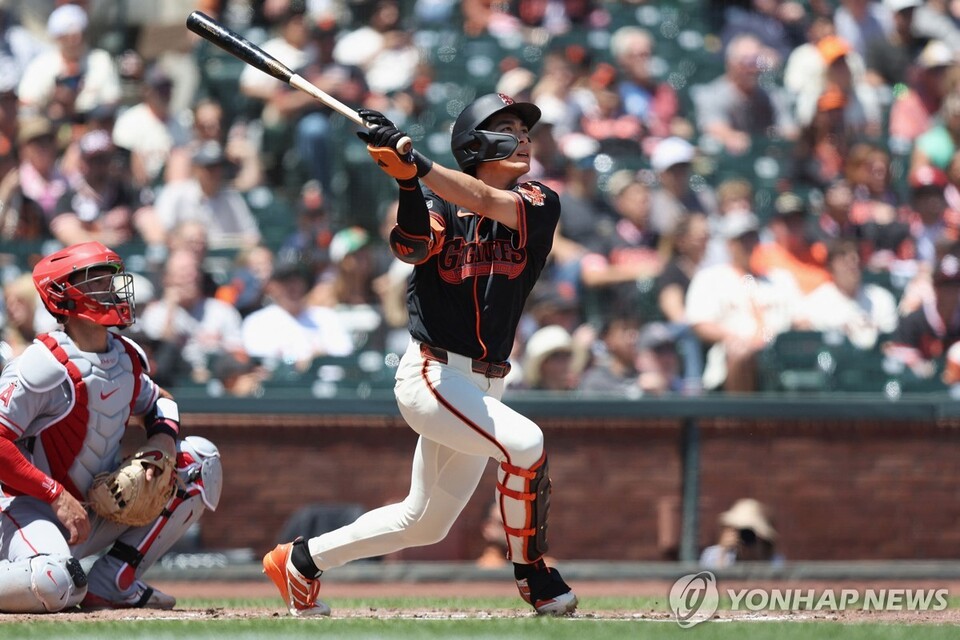 이정후가 32일 만에 3점 홈런을 터뜨리고 있다. (출처:AFP/게티이미지=연합뉴스)