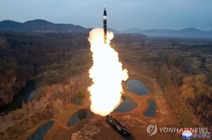 북한 미사일 발사. 자료사진. (출처: 연합뉴스)