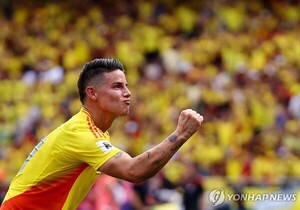 [축구] 콜롬비아, 아르헨 2-1 격파…<b>코파</b> 결승 패배 설욕