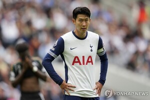 [축구] 토트넘 감독 "<b>손흥민</b>, 7일 <b>브라이턴</b>전도 출전 어려워"