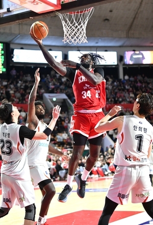 [<b>농구</b>] 선두 SK, <b>kt</b>에 38점 차 대승…파죽의 7연승