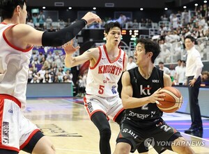 <b>허훈</b>·<b>김선형</b>·<b>안영준</b> 등 53명 프로농구 <b>FA</b> 공시… 김민욱도 등장
