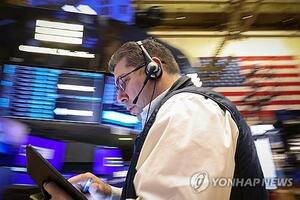 [지구촌 한줄뉴스](종합) 뉴욕증시 미국 신용등급 강등에 보합·<b>브라질</b>...