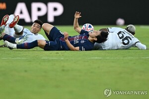 [축구] 유럽 챔피언 PSG, <b>보타포구</b>에 0-1 <b>패배</b> '이변'… <b>이강인</b> 교체 출...