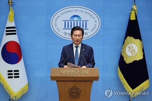 정청래 “검찰의 무소불위 권력, 역사 속으로 사라질 것…