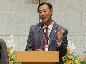 [포토] 설교하는 모스 탄 전 미국 국무부 국제사법대사