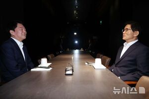 <b>김문수</b>·<b>안철수</b> 오찬 회동 마쳐… "당내 <b>협력</b>·혁신 <b>공감대</b>"