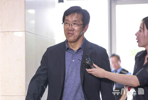 <b>황유성</b> 前 방첩사령관 <b>특검</b> 출석… <b>채상병</b> 사건 열쇠 쥐나