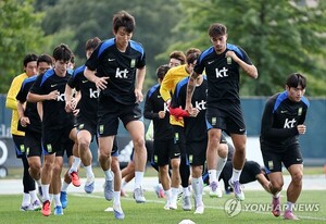 홍명보호, 미국서 평가전 대비 구슬땀… <b>손흥민</b>·이재성 가세 '완전체'