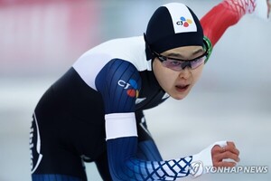 [<b>빙속</b>] <b>김민선</b>, <b>월드컵</b> 4차 대회 500ｍ 6위… 이나현은 10위