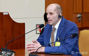 [이슈in] "하다하다 탈퇴자 정보도 활용?"... 쿠팡 '구매이용권' 논란 - 뉴스 썸네일 이미지