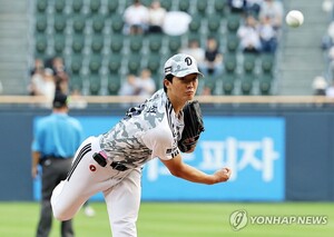 [<b>야구</b>] '4승' <b>최민석</b> vs '9세이브' 손주영 vs '11홈런' 오스틴, 6월 MVP 후...