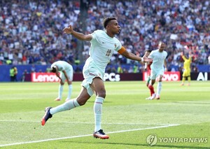 [월드컵] 음바페, 발목 통증 안고 스페인전 출격… "100% 몸상태 아니다...
